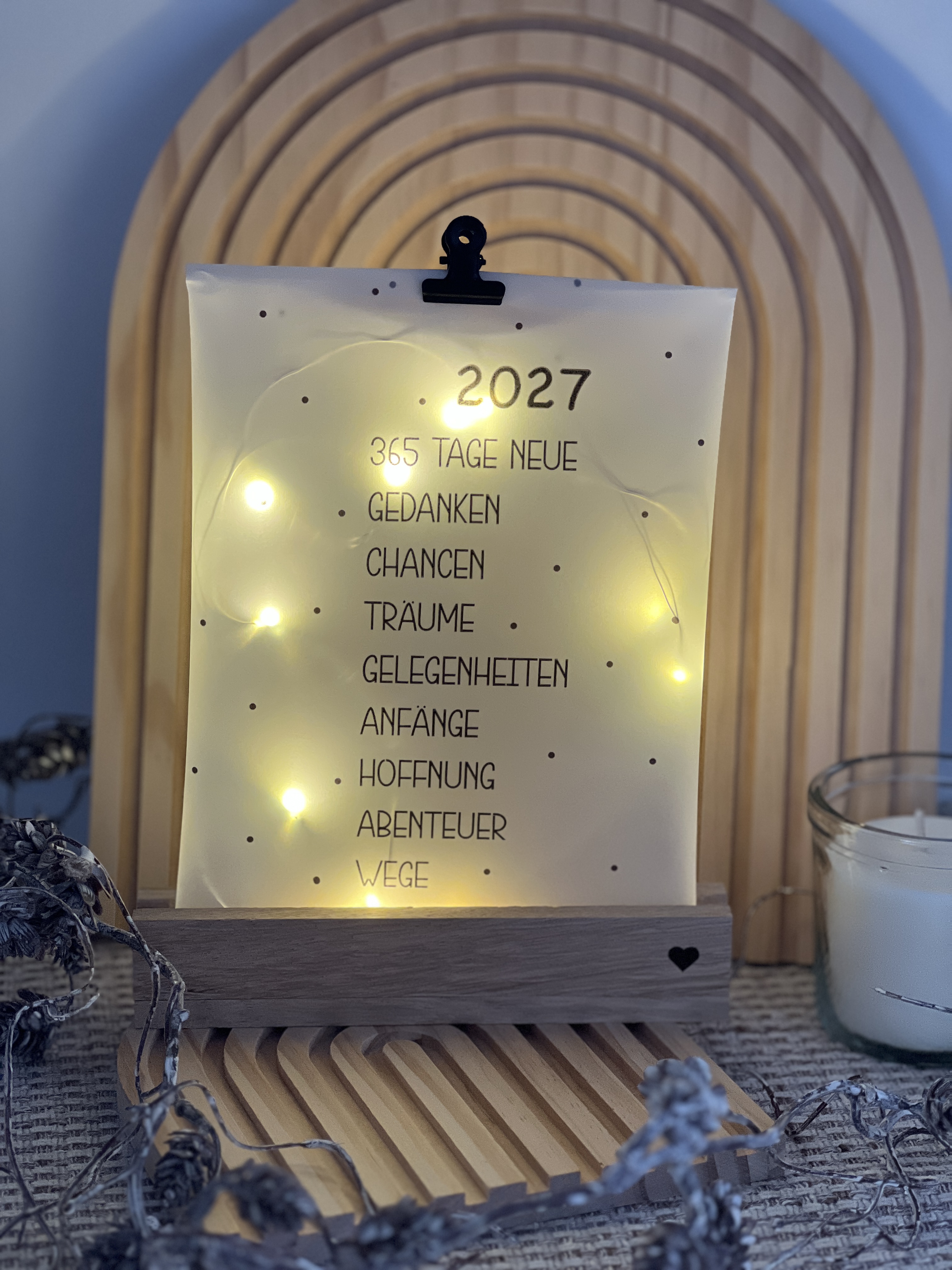 Lichttüte „2027“ – Stimmungsvolle Silvesterdeko mit LED-Licht